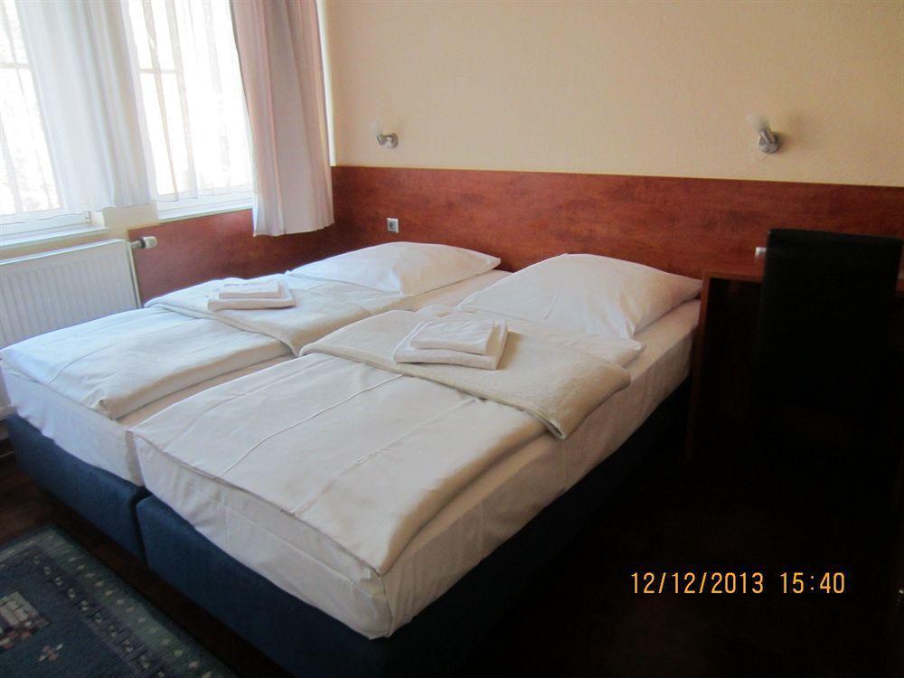 Hotel Altstadt Rheinblick 2*